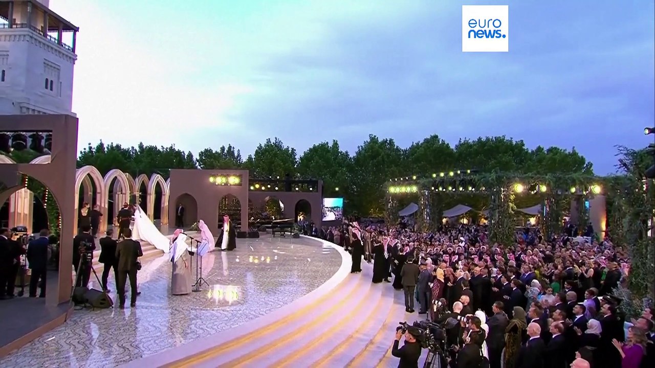 Glamouröse Feier: Jordaniens Kronprinz Hussein hat geheiratet