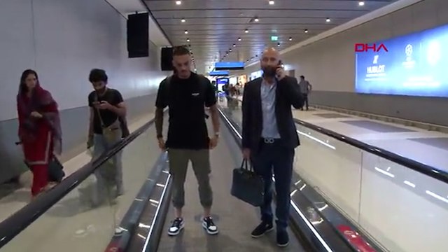 Trabzonspor'un prensip anlaşmasına vardığı Dimitrios Kourbelis, İstanbul'a geldi
