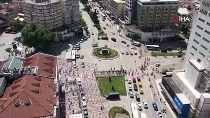 ‘Osman Gazi heykeli’ yeni rengine kavuştu