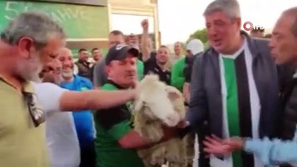 Kocaelisporlu taraftarlardan ilginç istifa çağrısı