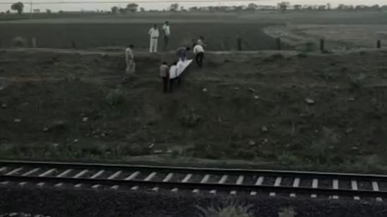 कोलारस: होटल पर खाना खाने की कहकर निकला युवक, रेलवे ट्रैक पर मिली लाश