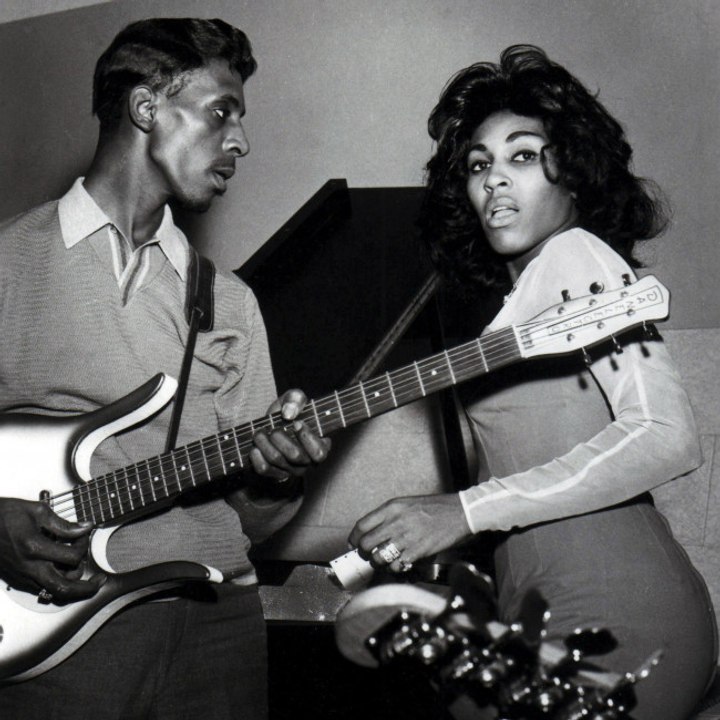 Tina Turner’s backing singer says how the singer used to cover up marks from Ike Turner's beatings