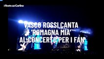 Vasco Rossi canta 'Romagna mia' al concerto per i fan: il video