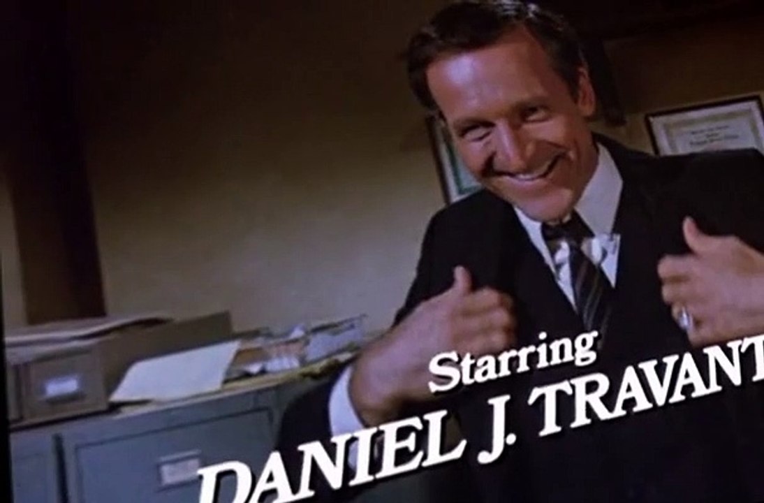 Hill Street Blues S04 E08