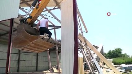 Kaçak yapı yıkımını kuş yuvası durdurdu