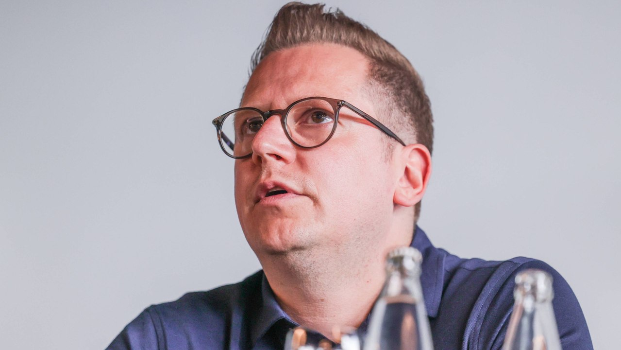 Bleiben auch van den Berg und Bülter? Hechelmann: 'Hoffnung sollte man immer haben'