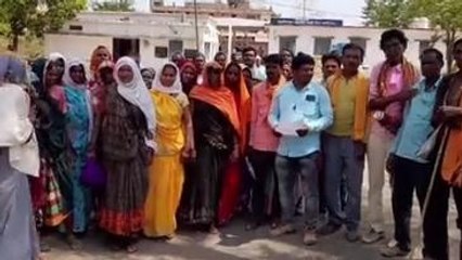 विजयराघवगढ: आदिवासी समाज के लोगों ने एसडीएम को सौंपा ज्ञापन