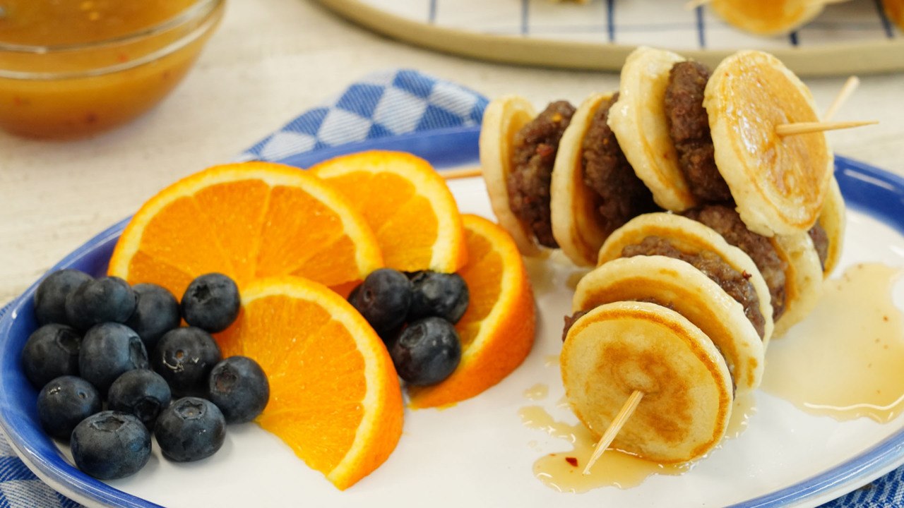 How to Make Mini Sausage Pancake Skewers with S...