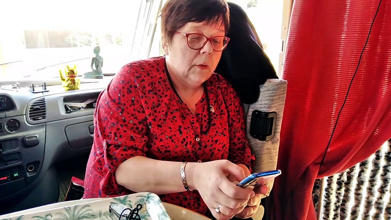 VLOG 05 - Mina trouve une solution