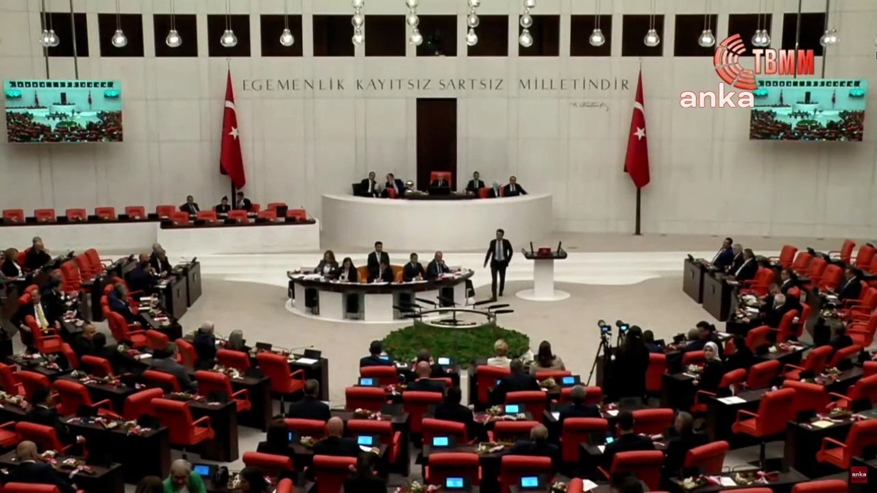TBMM'de Can Atalay ismi okundu; Sera Kadıgil tepki gösterdi: Silivri'de esir tutuluyor