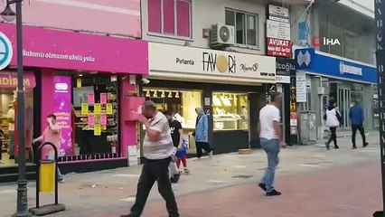 Rüzgar zor anlar yaşattı, sağanak yolları göle çevirdi