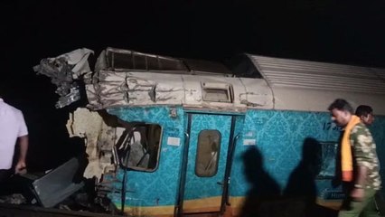 যাত্রীদের নিজের মুখে শুনুন সেই ভয়ঙ্কর অভিজ্ঞতা