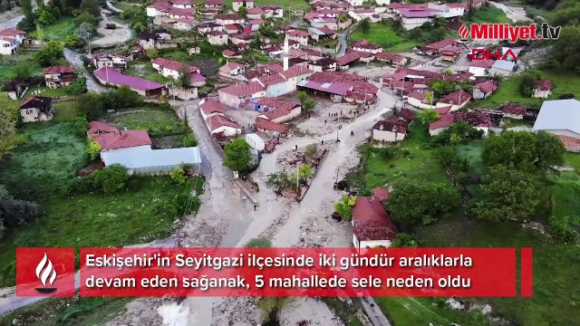 Eskişehir'de sele neden olan sağanak yağış günlük yaşamı felç etti