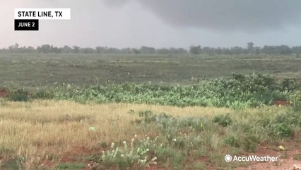 Large tornado captured near Texas state line