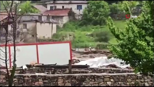 Eskişehir'de sel felaketi: Selin vurduğu ev böyle çöktü