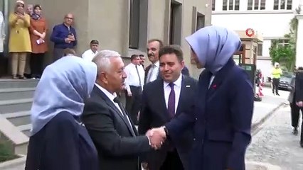 Affirme que le premier gouverneur voilé Kübra Güran Yiğitbaşı deviendra ministre de la Famille