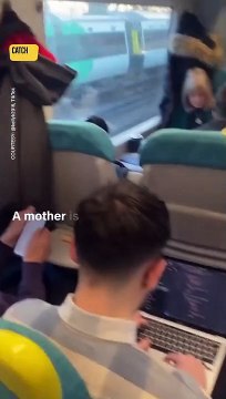 ¡Insólito! Madre se molesta con pasajeros de un tren por no ceder asiento a su hijo