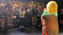 Sumru Yavrucuk a mis en scène sa pièce solo au Festival de théâtre turc de Francfort