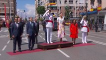 Los reyes presiden el desfile del Día de las Fuerzas Armadas en Granada