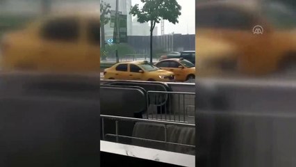 Ankara'da sağanak ve hortum: Yollar göle döndü