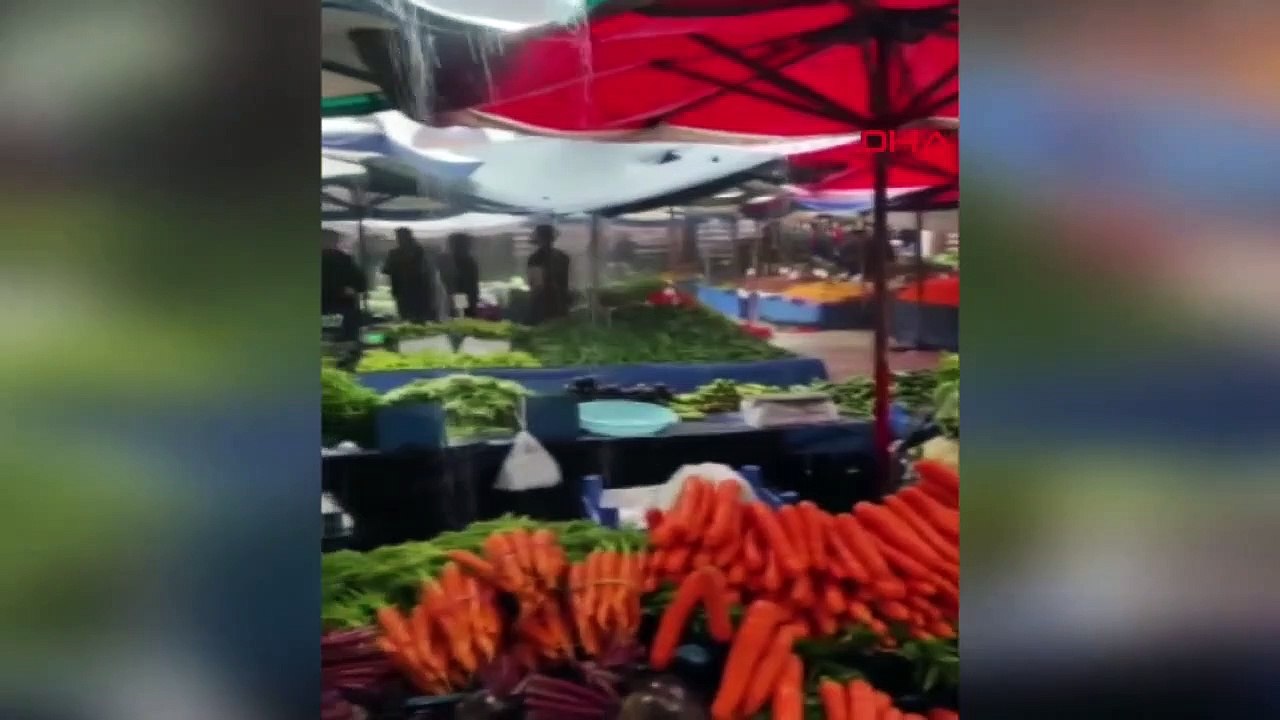 Ankara yağışa teslim! Mansur Yavaş tüm izinleri iptal etti, ekipler ihbarlara ulaşmaya çalışıyor