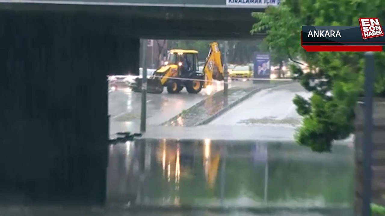 Başkent'te sağanak sonrası alt geçitler göle döndü