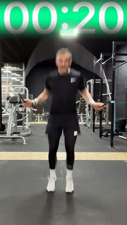 Comment faire de la corde à sauter pour débutants