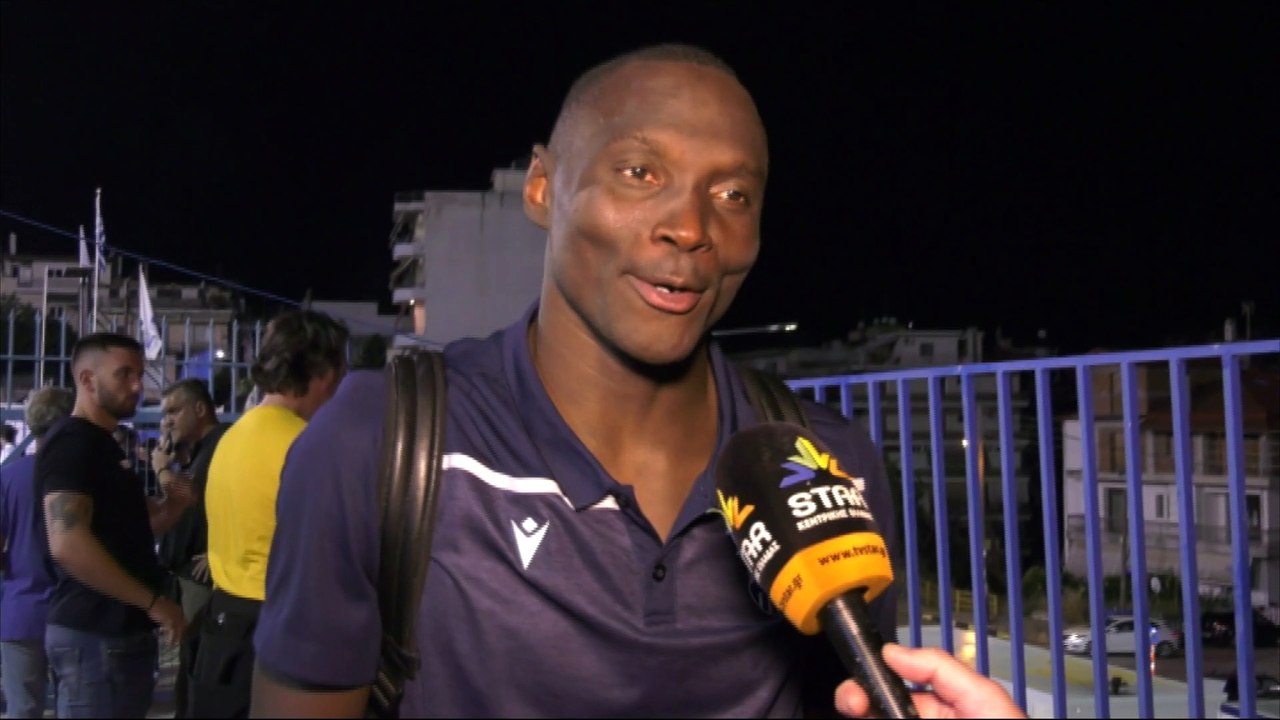 Ποδοσφαιριστές του ΠΑΣ Λαμία για την παραμονή στη Super League