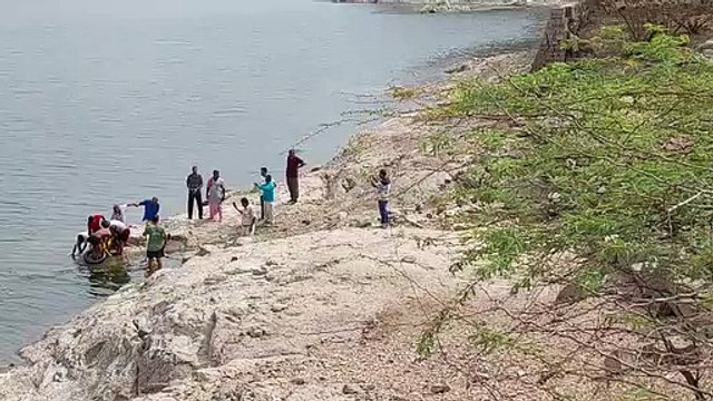 वेद शिविर से निकले युवक का शव इस हाल में मिला, जानें मामला