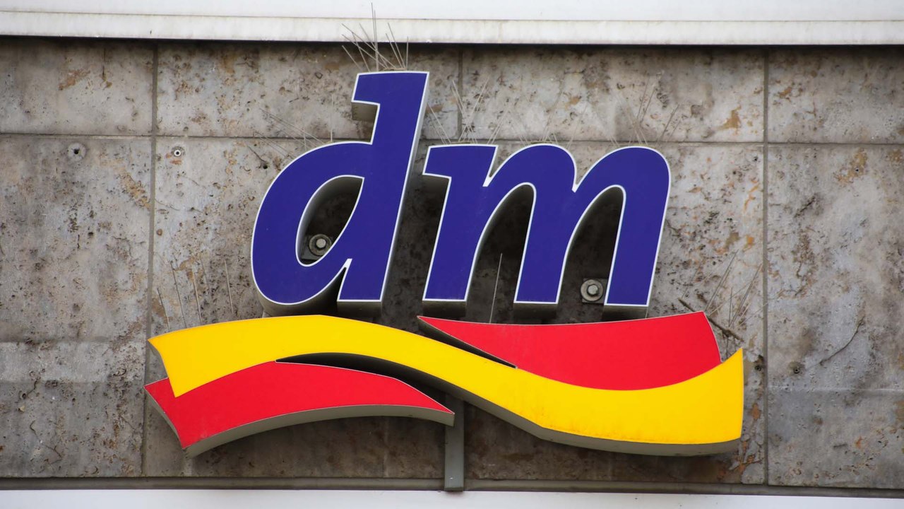 Schock für dm-Fans: DARUM schließen fast alle Filialen!