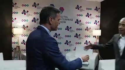 Pedro Sánchez se reúne con el expresidente de EEUU Barack Obama en el foro Digital Enterprise Show