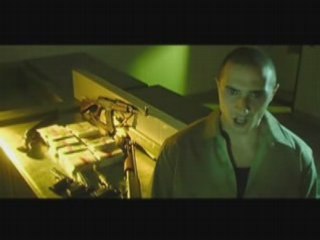 Sat l'Artificier - Une voix me dit (Clip)
