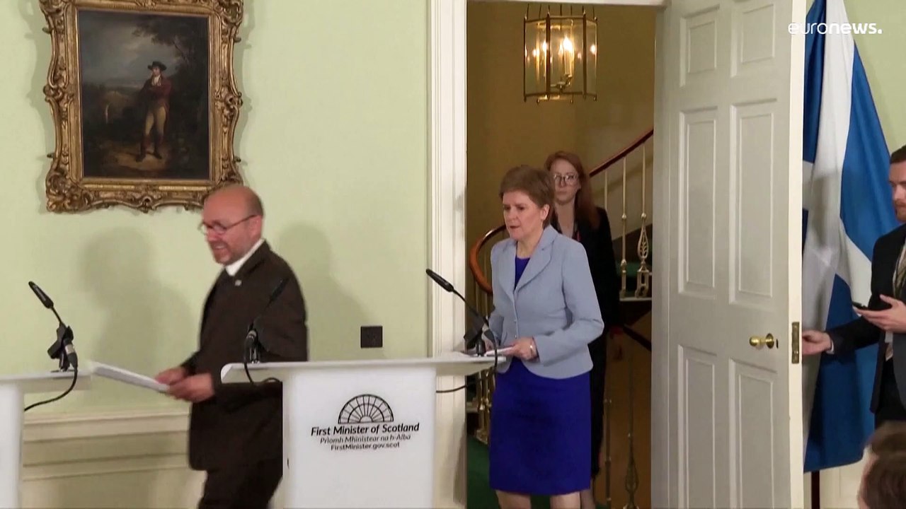 Neuer Anlauf: Sturgeon kündigt neues Unabhängigkeitsreferendum für Schottland an