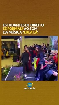 Estudantes de Direito se formam ao som de ‘Lula lá’