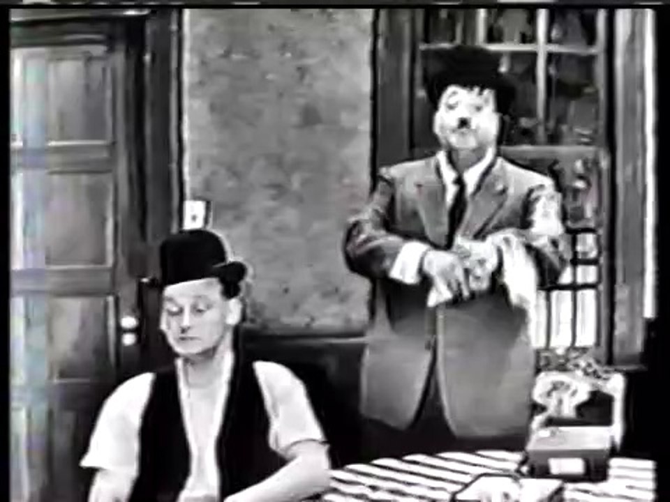 HONEYMOONERS DOING TRIBUTE TO LAUREL AND HARDY WITH LUBEK'S SPECIAL EFFECTS!!!