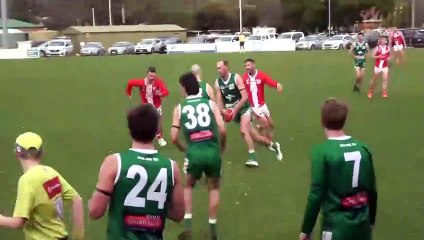 Télécharger la video: BFNL RD 9: Nathan Horbury match highlights v Kangaroo Flat | June 2022 | Bendigo Advertiser