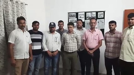 रिश्वत का लेन-देन कर रहे थे सीजीएसटी के अधिकारी