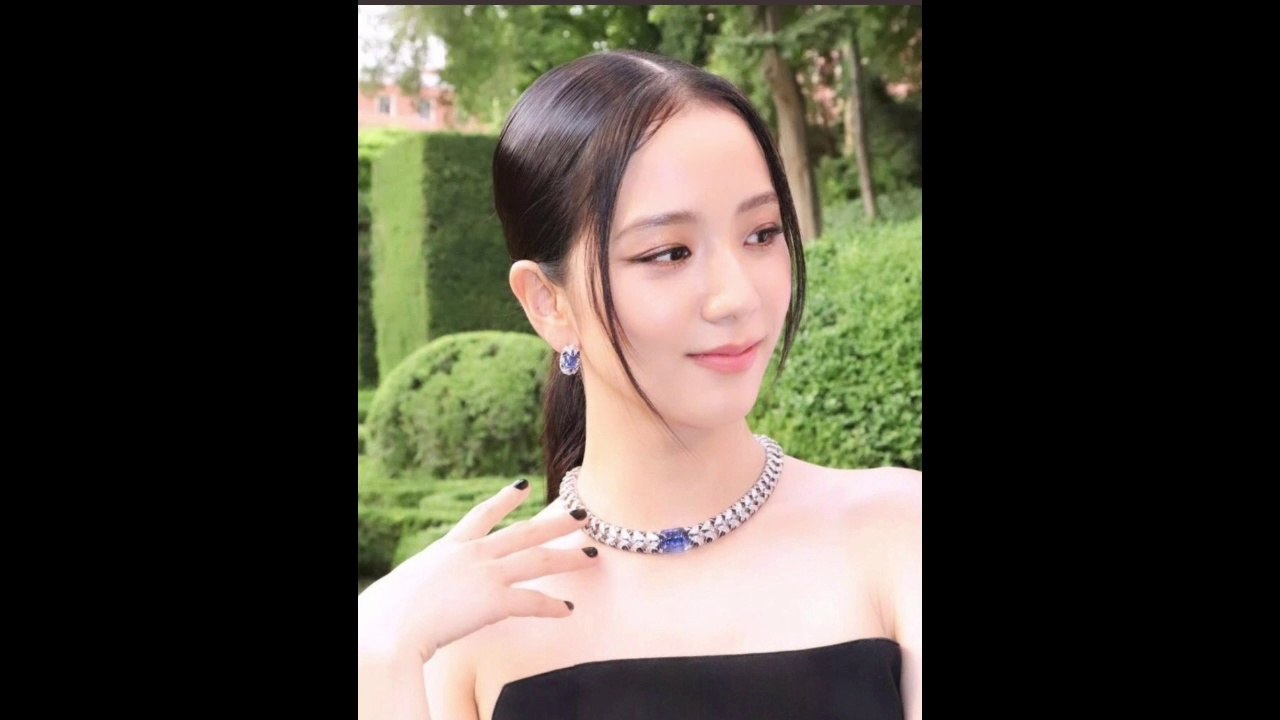 JISOO at The CARTIER GALA DINNER