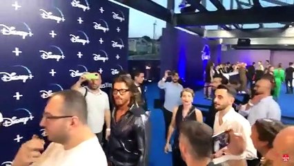 Gazetecilerden Can Yaman'a tarihi protesto