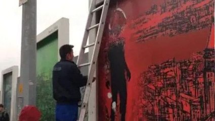 Türk bayrağının üzerine çirkin figür çizen şahıs, hapis cezasına çarptırıldı