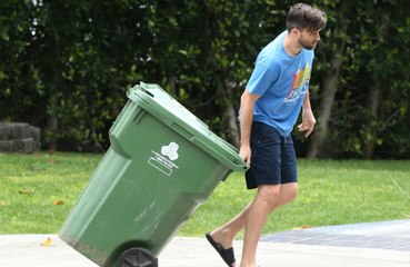 Des poubelles parlantes font polémique en Suède
