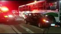 Ônibus do transporte coletivo e Ford Fiesta se envolvem em acidente no Brasmadeira