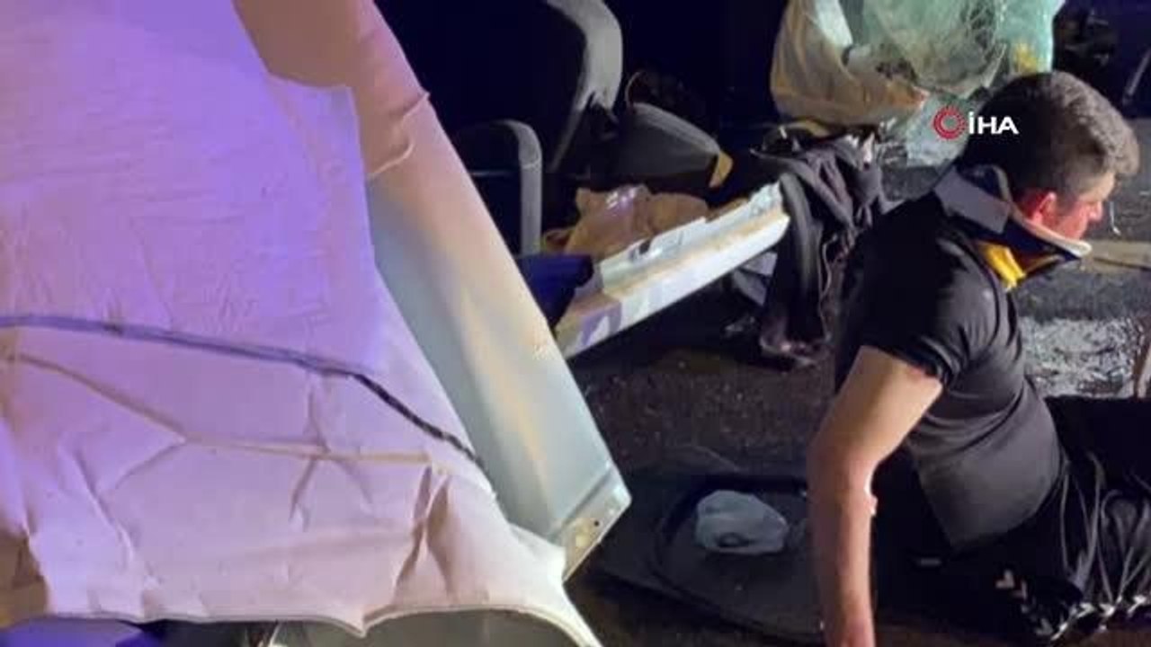 (TEKİRDAĞ)Tekirdağ'daki feci kazada hemşire öldü, 3 kişi yaralandı