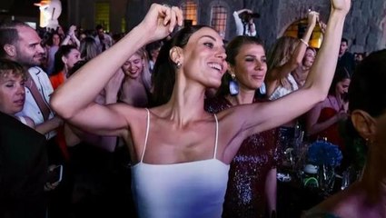 Oyuncu Cansu Dere, Tarkan'ın şarkılarında doyasıya dans etti