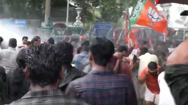 Kerala gold scam: BJP workers stage protests, demand CM Pinarayi Vijayan's resignation