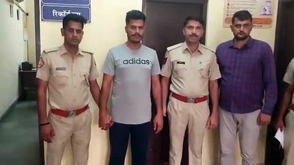 नाबालिग से छेड़छाड़ और थार गाड़ी से वाहनों को टक्कर मारने वाला बदमाश गिरफ्तार