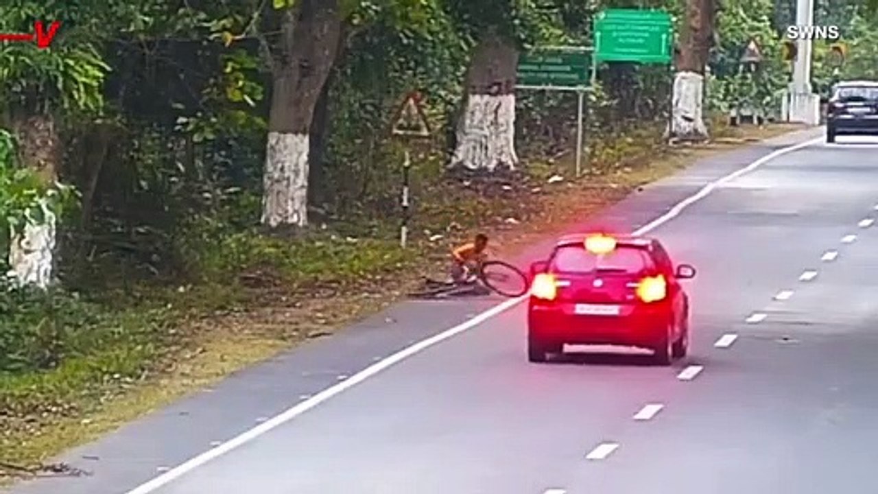 Must-see! This Man Was Hit By a Leopard