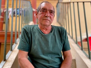 Vivir en la calle en una ola de calor: "Es insoportable, te asfixia"