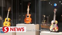 Chinese county shakes off poverty by producing guitars