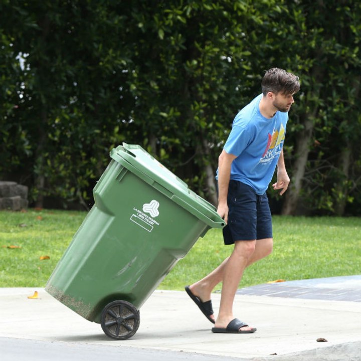 Sprechende Mülleimer sind in Schweden umstritten